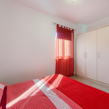 Apartments By The Sea Brist, Makarska - 11078 Zimmer foto