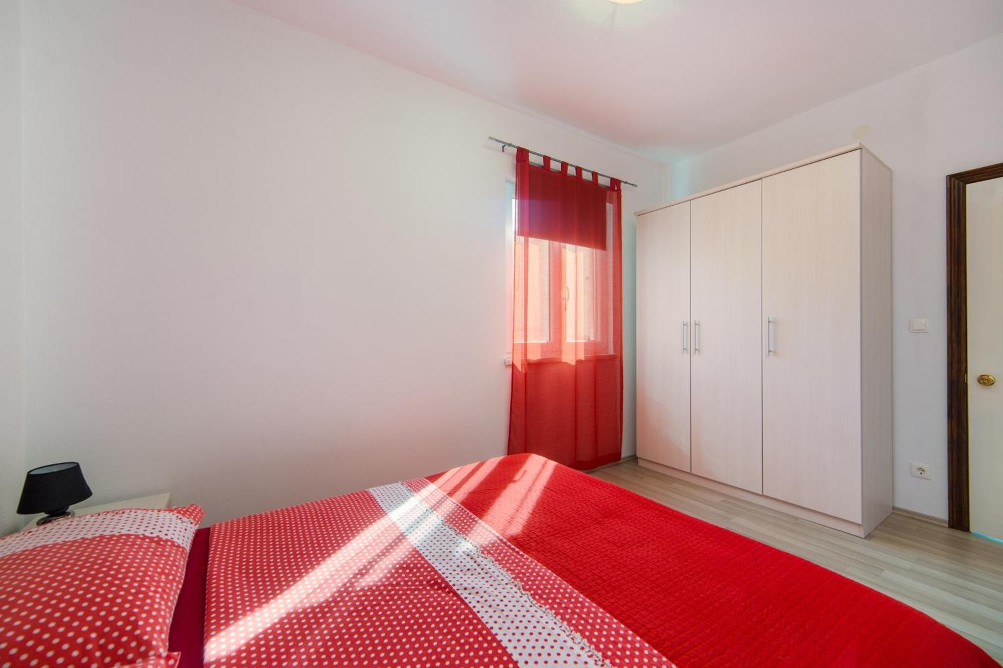Apartments By The Sea Brist, Makarska - 11078 Zimmer foto